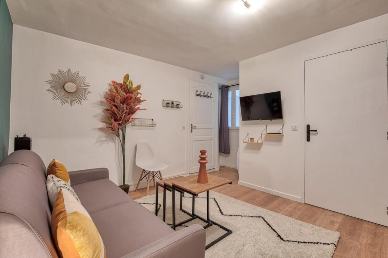 Cozy Studio At Republique - 2P Apartment Paris Bagian luar foto